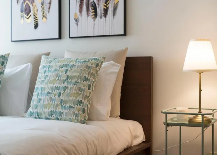 Rua De Camoes Порту